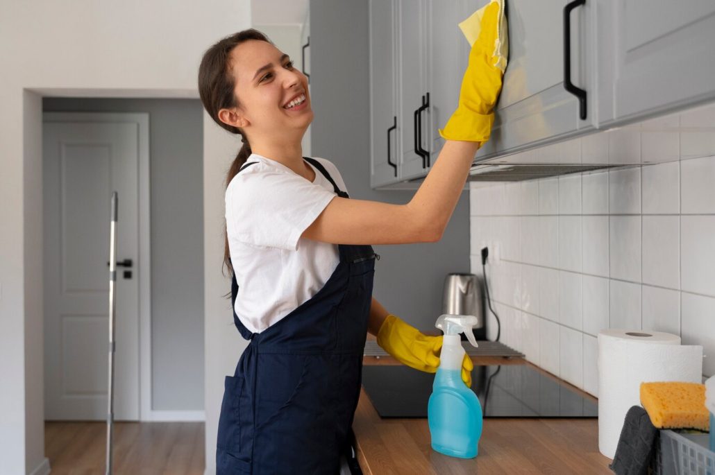 Servicios de limpieza exhaustiva y desinfección en viviendas y locales después del vaciado. Limpieza profesional en Bilbao